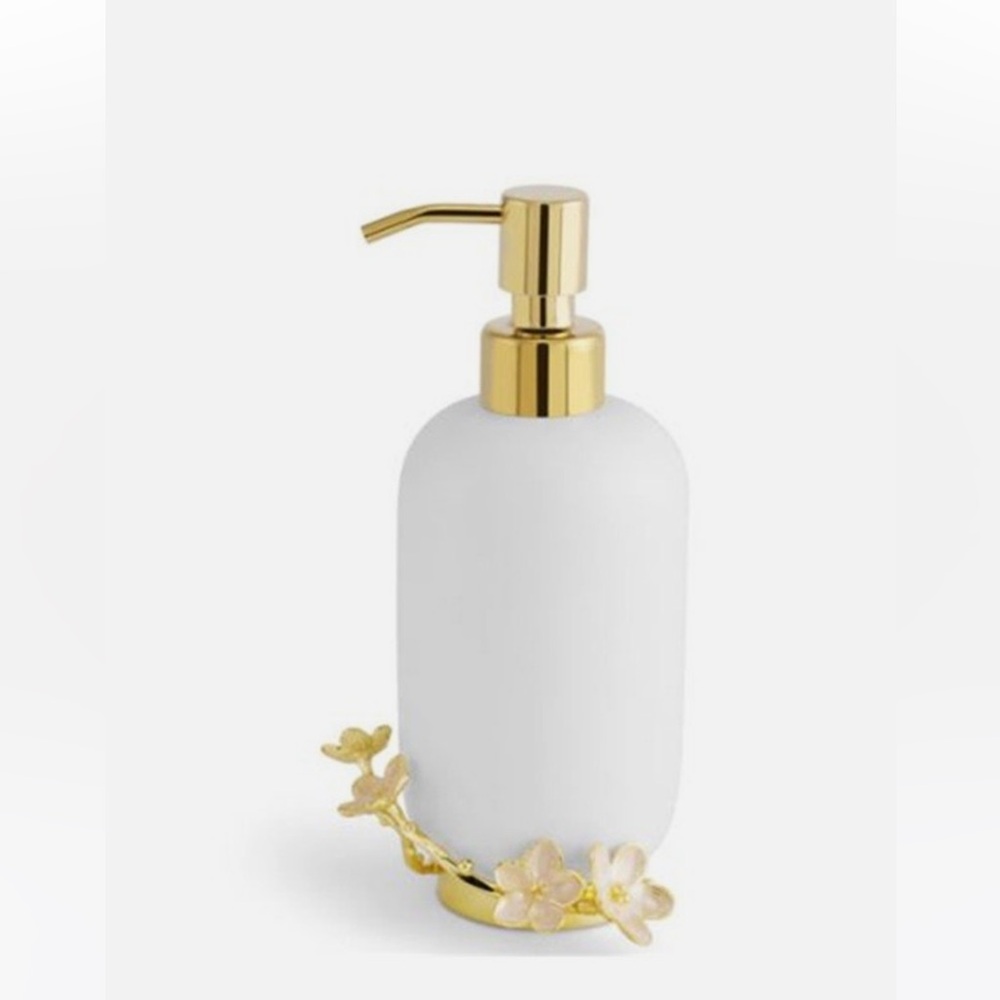 Michael Aram Cherry Blossom Soap Dispenser